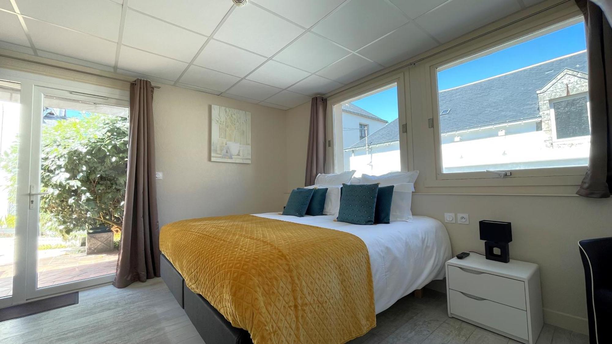 Des Quatre Saisons Hotel